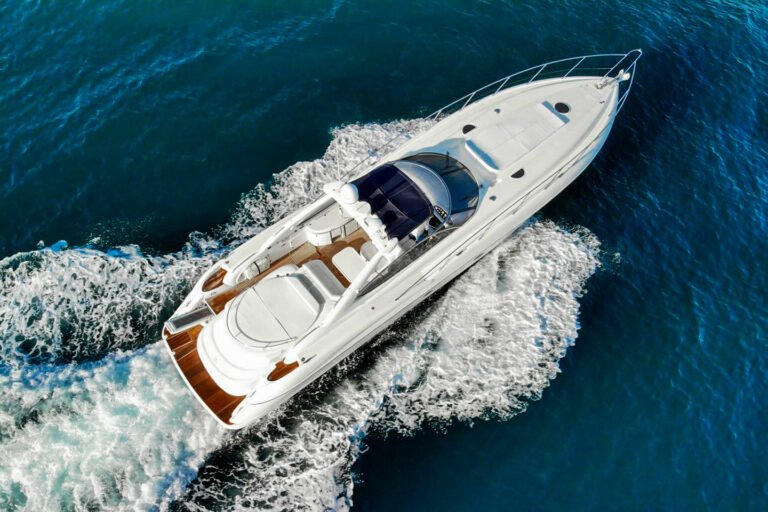 Marbella luxury yacht hire 